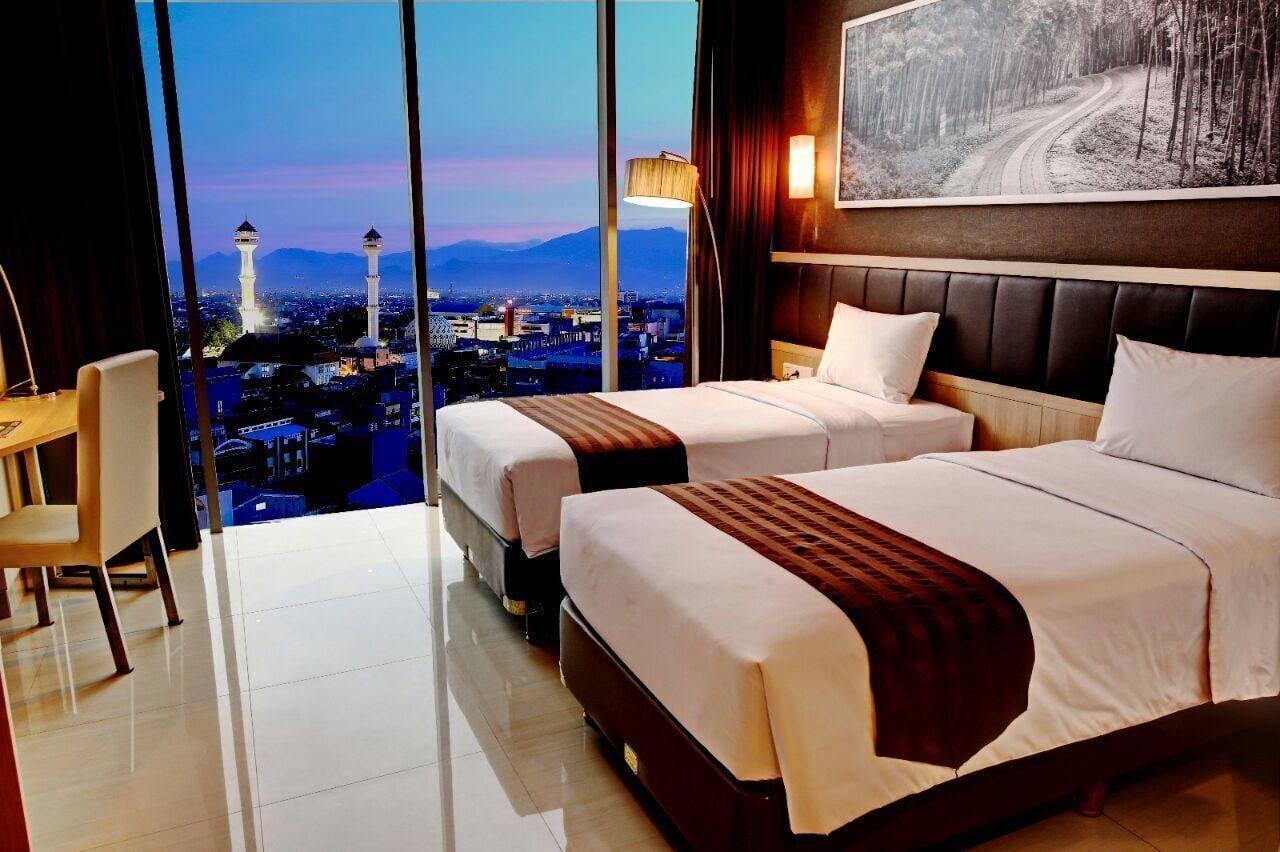 Pasar Baru Square Hotel Bandung Esterno foto