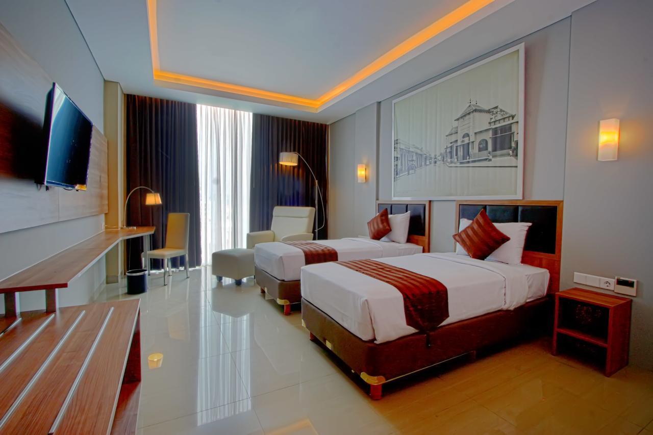 Pasar Baru Square Hotel Bandung Esterno foto
